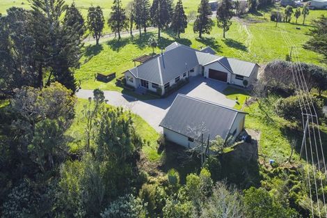 Photo of property in 177 Puniho Road, Warea, New Plymouth, 4381