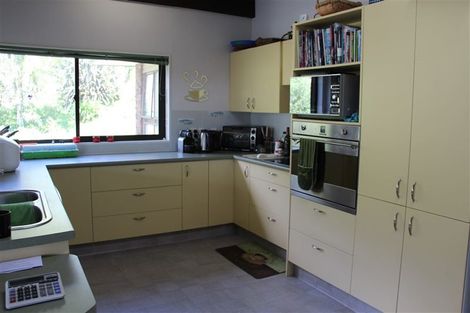 Photo of property in 5 Seaview Crescent, Picton, 7220