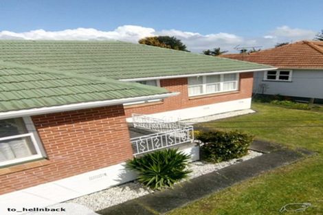 Photo of property in 26 Clayton Road, Manurewa, Auckland, 2102