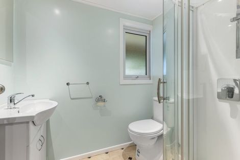 Photo of property in 38 Montgomery Avenue, Karori, Wellington, 6012