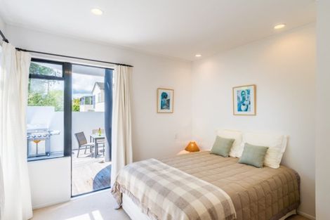 Photo of property in 158 Mokoia Road, Chatswood, Auckland, 0626