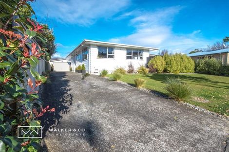 Photo of property in 10 Akron Grove, Totara Park, Upper Hutt, 5018