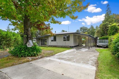 Photo of property in 14 Luke Place, Fairy Springs, Rotorua, 3015