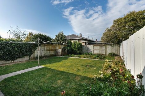 Photo of property in 3 Oakley Street, Palmerston North, 4410