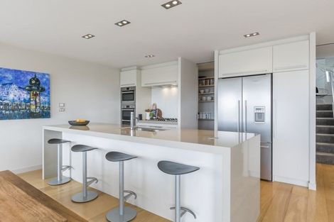 Photo of property in 44 Castor Bay Road, Castor Bay, Auckland, 0620