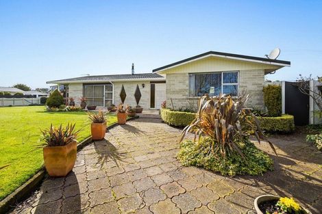 Photo of property in 14 Rata Street, Hawera, 4610