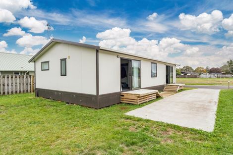 Photo of property in 37 Te Iwiheke Place, Turangi, 3334