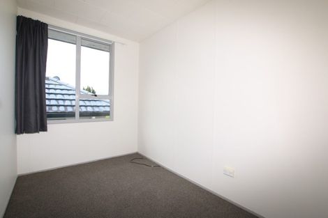 Photo of property in 17 Maywood Crescent, Glen Eden, Auckland, 0602