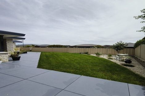 Photo of property in 10 Amner Place, Havelock North, 4130