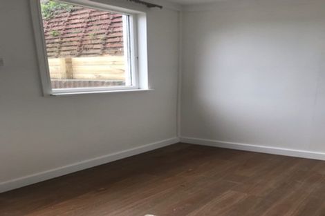 Photo of property in 1 Kenwyn Terrace, Newtown, Wellington, 6021