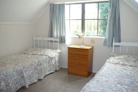 Photo of property in 16 Young Lane, Clyde, Alexandra, 9391