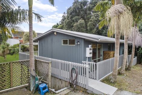 Photo of property in 22b Hutchinsons Road, Bucklands Beach, Auckland, 2014