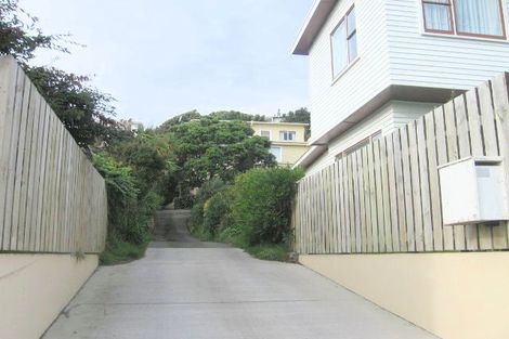 Photo of property in 92 Mana Esplanade, Paremata, Porirua, 5026