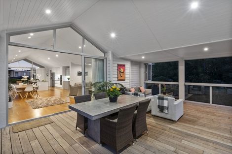 Photo of property in 279 Mangatawhiri Road, Omaha, Warkworth, 0986