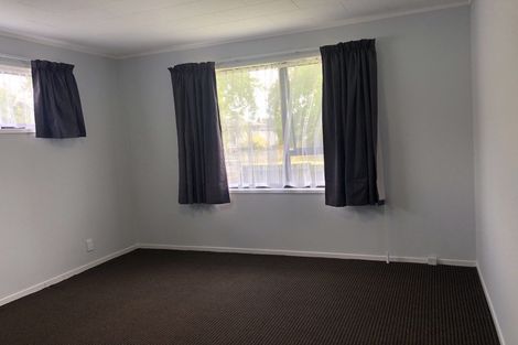 Photo of property in 55 Sikkim Crescent, Clover Park, Auckland, 2019