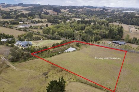 Photo of property in 44 Three Oaks Drive, Dairy Flat, Albany, 0794