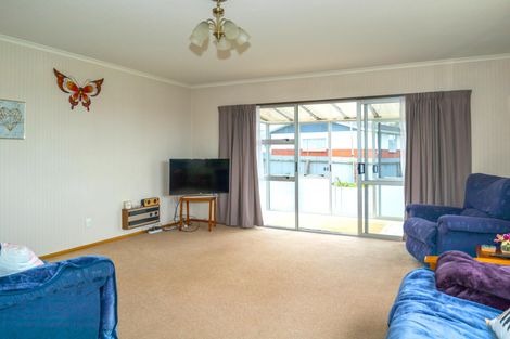 Photo of property in 2/56 Pukatea Street, Gleniti, Timaru, 7910