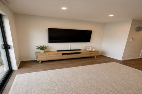 Photo of property in 14 Jabuka Street, Glen Eden, Auckland, 0602
