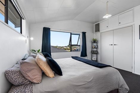 Photo of property in 10 Dillon Drive, Bell Block, New Plymouth, 4312