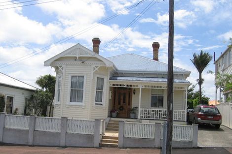 Photo of property in 33 Lincoln Street, Ponsonby, Auckland, 1021