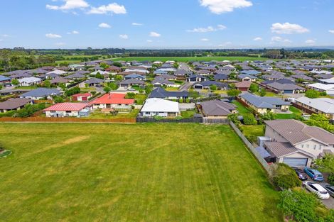 Photo of property in 22 Sequoia Way, Rangiora, 7400