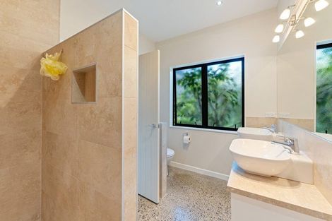 Photo of property in 56 Mickell Road, Hautere, Otaki, 5582