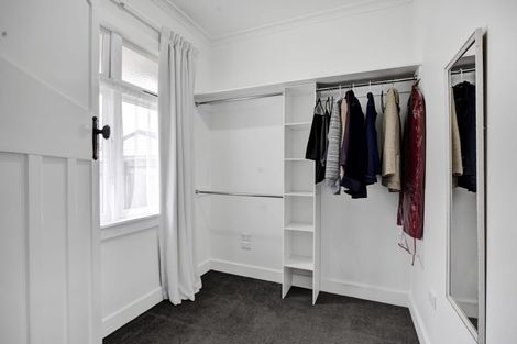 Photo of property in 15b Atiawa Street, Glen Avon, New Plymouth, 4312