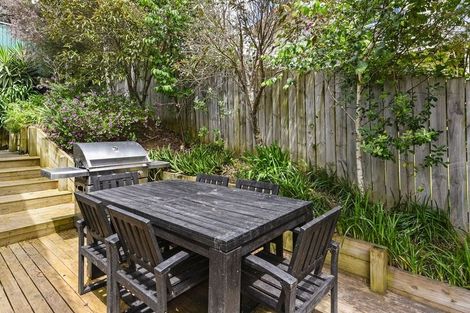 Photo of property in 24 Coralsea Way, Arkles Bay, Whangaparaoa, 0932