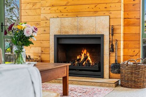 Photo of property in 5 Wenz Bayer Road, Puhoi, Silverdale, 0994