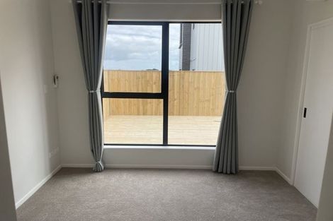 Photo of property in 32c Biokovo Street, Massey, Auckland, 0614