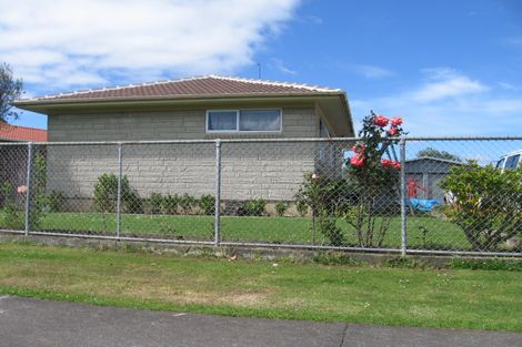 Photo of property in 25 Alabaster Drive, Papatoetoe, Auckland, 2025