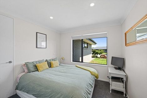 Photo of property in 123 Prestons Park Drive, Marshland, Christchurch, 8083
