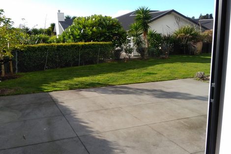 Photo of property in 82 Karamea Street, Whalers Gate, New Plymouth, 4310