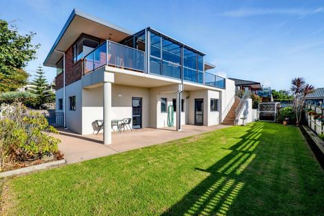 Photo of property in 97 Parklands Avenue, Bell Block, New Plymouth, 4312