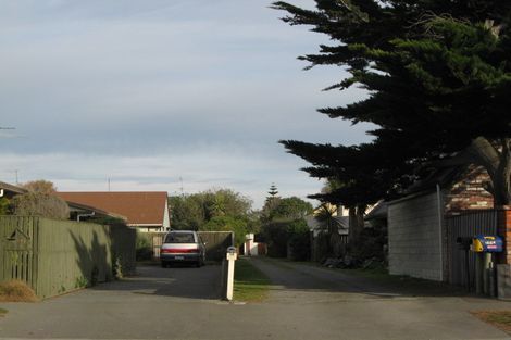 Photo of property in 2/166 Rocking Horse Road, Southshore, Christchurch, 8062
