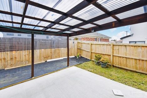 Photo of property in 54c Cambridge Terrace, Papatoetoe, Auckland, 2025