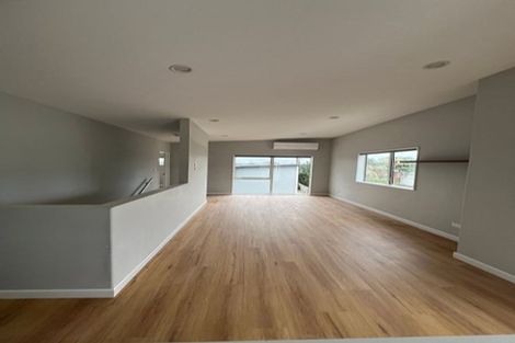 Photo of property in 36c Staveley Avenue, Mount Roskill, Auckland, 1041