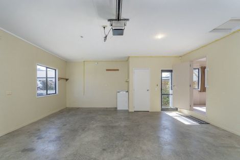 Photo of property in 5 Cholmondeley Crescent, Whitianga, 3510