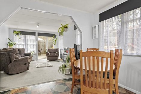 Photo of property in 12 Whitmore Road, Mount Roskill, Auckland, 1041