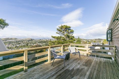 Photo of property in 10 Peter Button Place, Johnsonville, Wellington, 6037