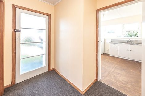 Photo of property in 7 Cornfoot Street, Castlecliff, Whanganui, 4501