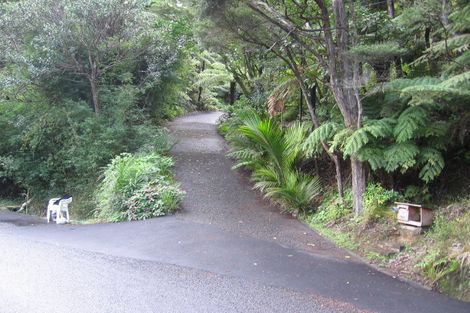Photo of property in 11 Taraire Road, Titirangi, Auckland, 0604