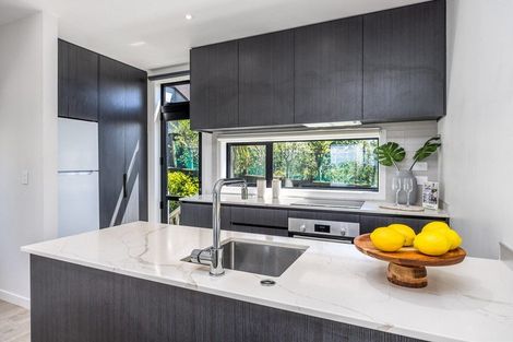 Photo of property in 8/805 Riddell Road, Saint Heliers, Auckland, 1071