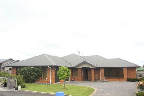 Photo of property in 8 Damio Place, Cambridge, 3434