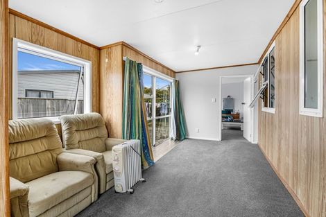 Photo of property in 5 Moore Street, West End, Palmerston North, 4412