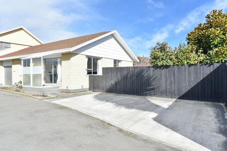 Photo of property in 1/17 Nyoli Street, Northcote, Christchurch, 8052