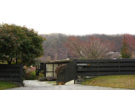 Photo of property in 19 Anglesea Street, Arrowtown, 9302
