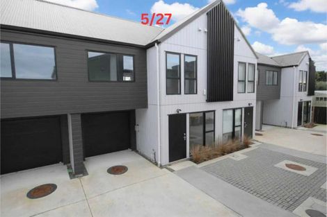 Photo of property in 5/27 Taikata Road, Te Atatu Peninsula, Auckland, 0610