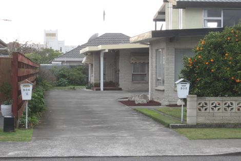 Photo of property in 2/205 Knight Street, Hastings, 4122