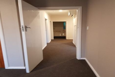 Photo of property in 60 The Drive, Tawa, Wellington, 5028